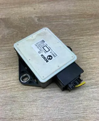 BMW 5 E60 E61 ESP acceleration yaw rate sensor 6774602 0265005681Used WithPlug