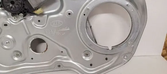 KIA Sorento Front door window regulator with motor