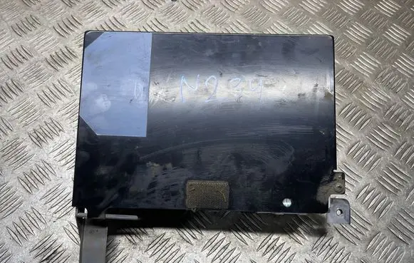Toyota Land Cruiser (J120) CD/DVD changer 