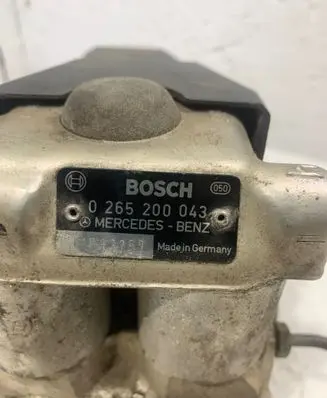 Mercedes-Benz S W140 ABS Pump 0265200043