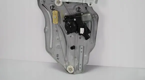 Chevrolet Camaro Front door window regulator with motor 84476776