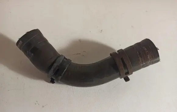 Porsche Cayman 987 Engine coolant pipe/hose 987106267