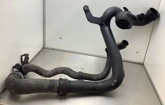 Audi A3 S3 8P Intercooler hose/pipe 1K0145762F 1K0145770B