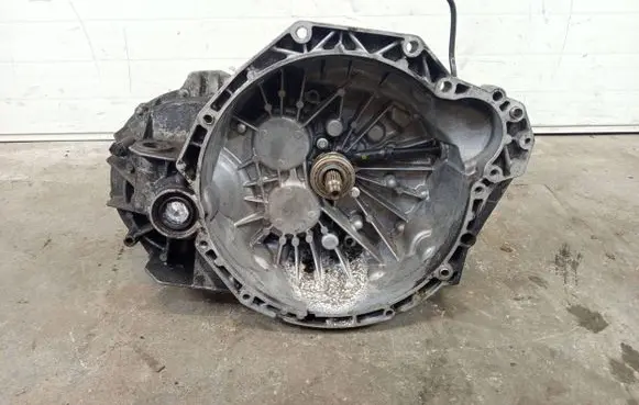 Renault Master II Manual 5 speed gearbox PF6G9UX70 PF6 8200457464