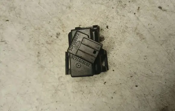 Mercedes-Benz C W203 Rain sensor 5DF008073
