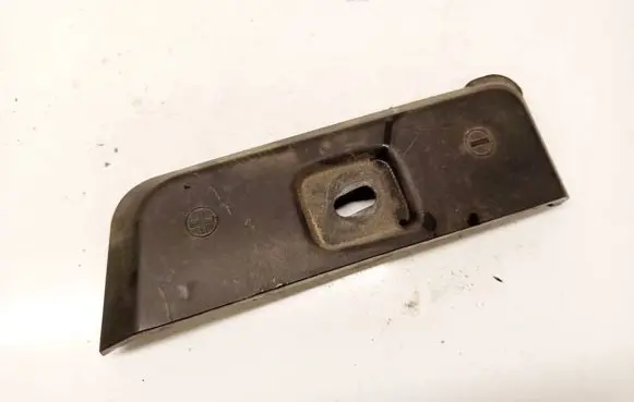Toyota Avensis T250 Battery box tray cover/lid 5844105010
