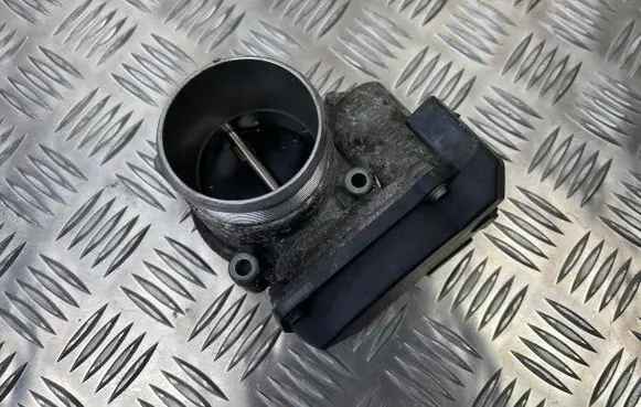 Skoda Superb B6 (3T) Throttle valve 06F133062Q A2C53390403