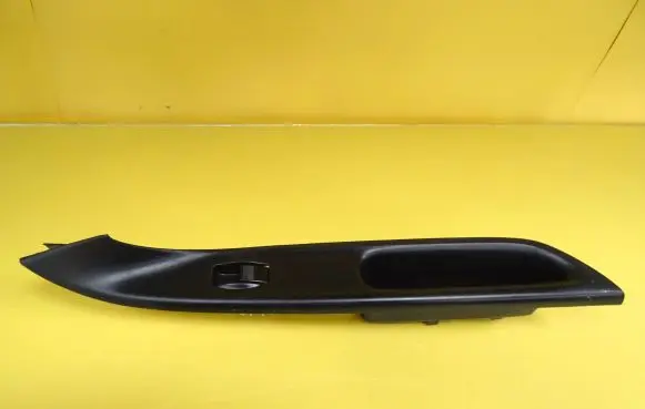 Mazda 6 Electric window control switch 3582H31