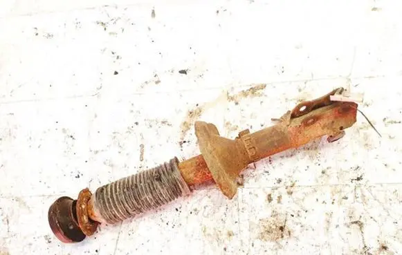 Volkswagen Golf III Front shock absorber/damper