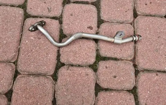Opel Movano B Other engine bay part