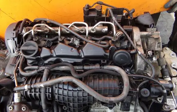 Volvo V60 Engine D4204T9 17MB24