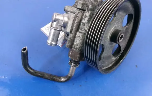 Lancia Phedra Power steering pump 9645015180