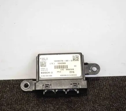 Tesla Model X Parking PDC control unit/module 104847600D
