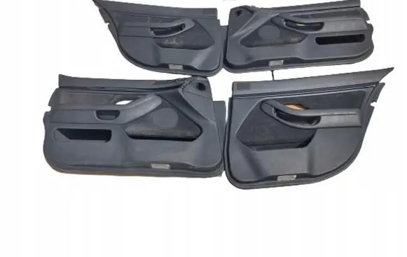 BMW 5 E39 Tailgate/trunk side cover trim 