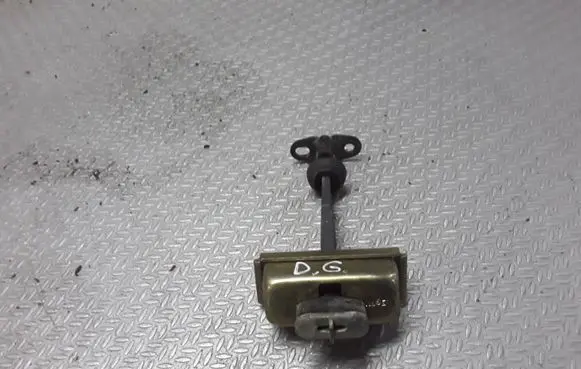 Jeep Grand Cherokee (WJ) Rear door check strap stopper
