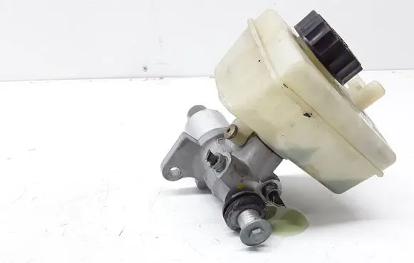 Mercedes-Benz S W220 Master brake cylinder
