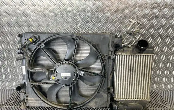 Nissan Qashqai Radiator set 214101527R 214814EA0A