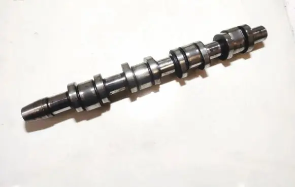 Mitsubishi Outlander Camshaft 