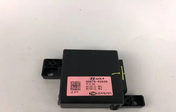 KIA Sportage Air conditioner control unit module 88B70R2620 88B70-R2620