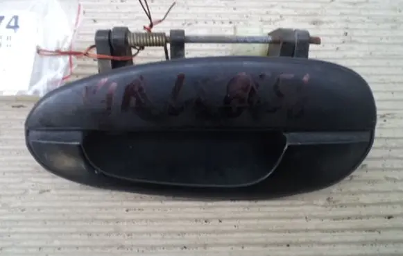 KIA Sephia Rear door exterior handle