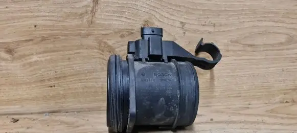 Volvo XC70 Mass air flow meter 0281002730