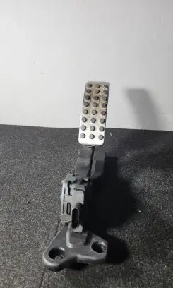 Mercedes-Benz GLE (W166 - C292) Accelerator throttle pedal A2923000100 6PV93396663
