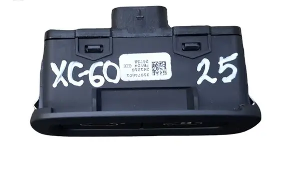 Volvo XC60 Tailgate/boot open switch button 31674801