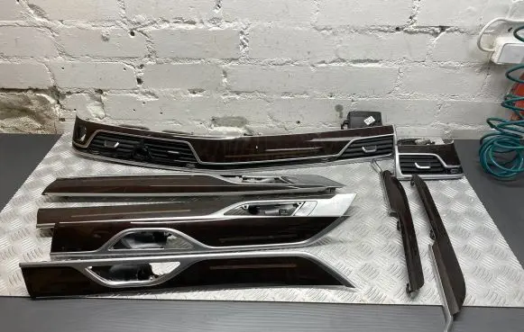 BMW 7 G11 G12 Panel trim 7464651 6822160 7464652