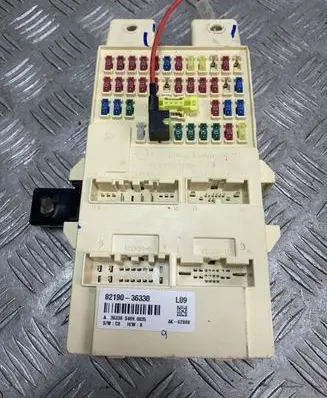 SsangYong Rexton Fuse module 8219036330