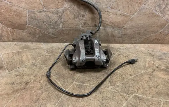 Mercedes-Benz SL R230 Rear brake caliper