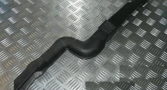 Ford Transit Turbo air intake inlet pipe/hose