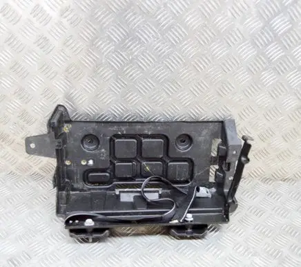 Maserati Ghibli Battery box tray 05112061AK