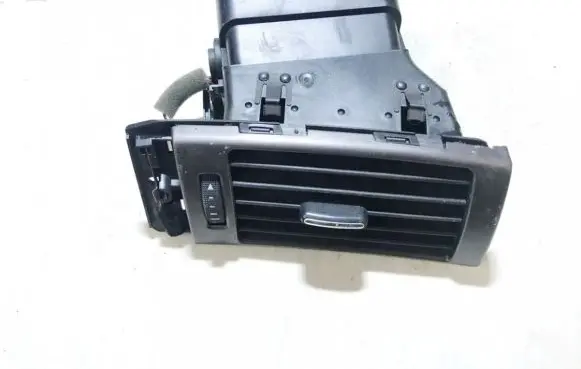 Audi A6 S6 C5 4B Dash center air vent grill 4b1820902
