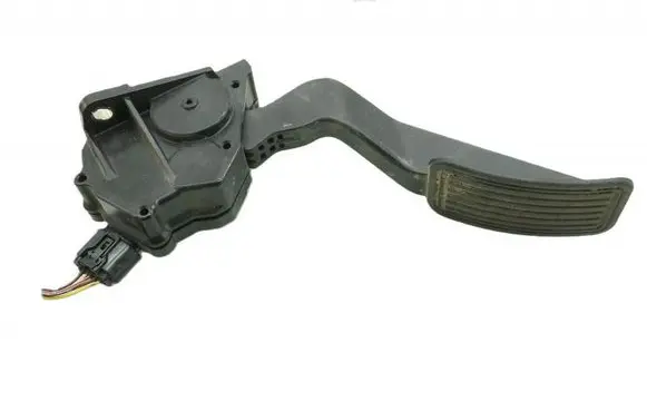 Mazda CX-7 Accelerator throttle pedal K42387390