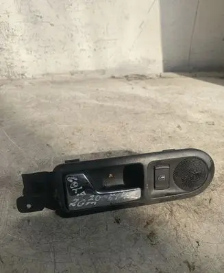 Volkswagen Golf IV Front door interior handle 1J4839113