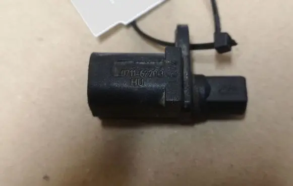 Ford Focus C-MAX ABS rear brake sensor 10071162203