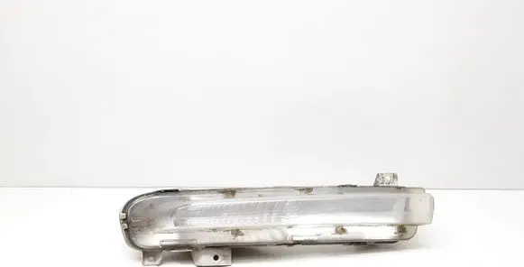 Volvo V40 Front fog light 31290580