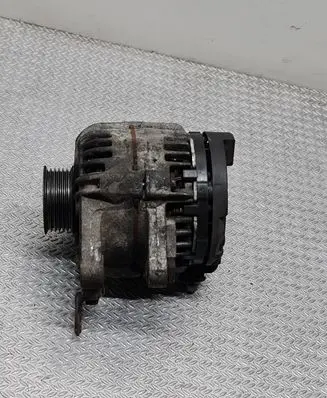 Toyota Yaris Generator/alternator 270600Q030 0124225052