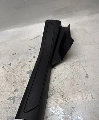 BMW 7 F01 F02 F03 F04 Rear sill trim cover C7103109M01