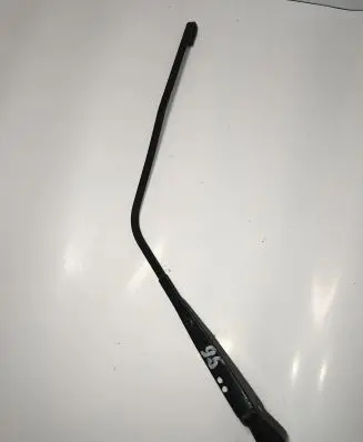 Toyota Land Cruiser (HDJ90) Rear wiper blade arm