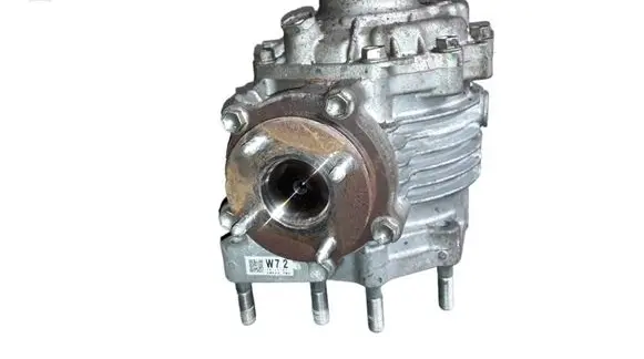 Toyota RAV 4 (XA40) Gearbox transfer box case 2W024TMC