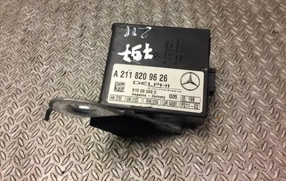 Mercedes-Benz E W211 Alarm control unit/module A2118209626 2118209626