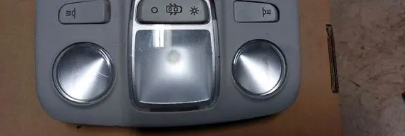 Citroen C4 II Picasso Front seat light
