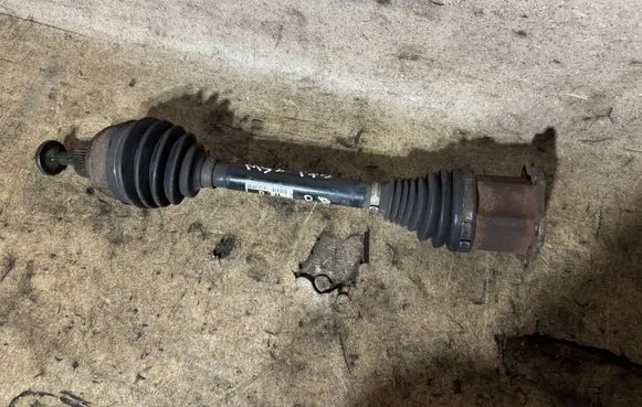 Audi A8 S8 D4 4H Front driveshaft 4H0407271H