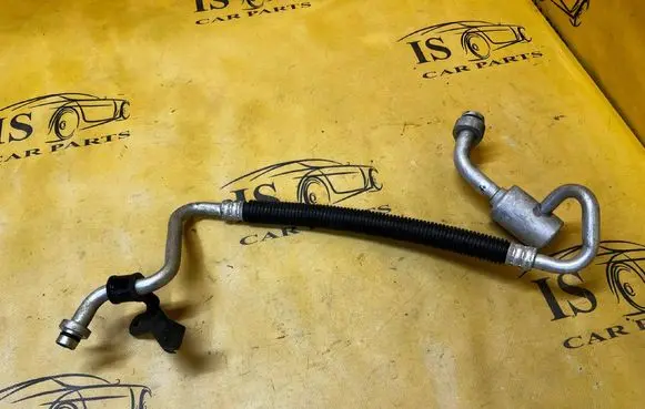 Infiniti Q50 Air conditioning (A/C) pipe/hose 