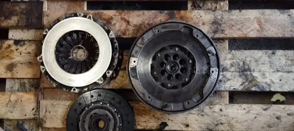 BMW 3 F30 F35 F31 Clutch set kit 8638897 7641236 7603849