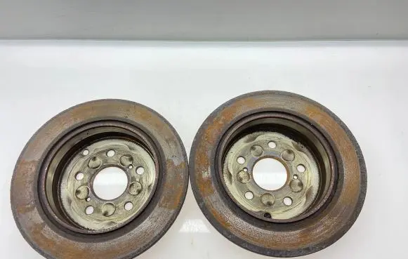 Toyota Prius+ (ZVW40) Rear brake disc
