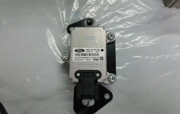 Ford Mondeo MK IV ESP acceleration yaw rate sensor 6G913C187EG