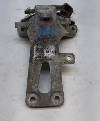 Audi A4 S4 B8 8K Engine mounting bracket 8K0199308AQ