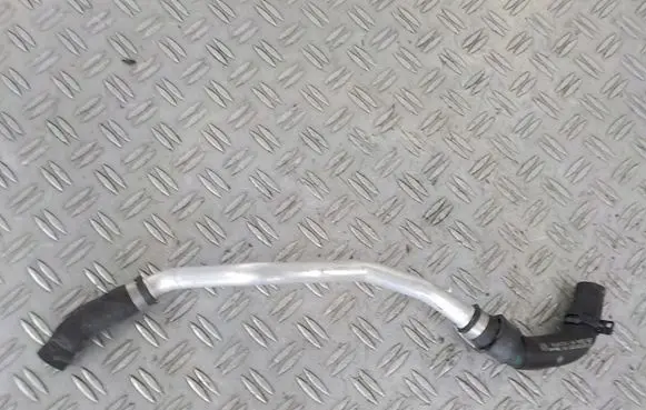 Mercedes-Benz C W205 Engine coolant pipe/hose A2058303202